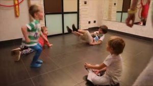 Детская аэробика для детей от 3 до 5 лет. Дом Чудес - семейный клуб.