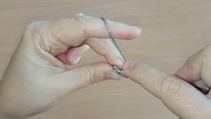 Универсальный шнур "Гусеница" крючком