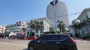 20# Паттайя. Отель D Varee Jomtien. Завтрак, обменник, бассейн.