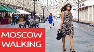 Проулка по Никольской улице в Москве.