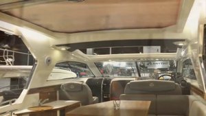 Моторный каютный катер Aquador 30 ST для морской рыбалки и морских путешествий.