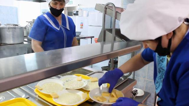 Столовая МОБУ Гимназия №2 с.Бураево смотреть онлайн