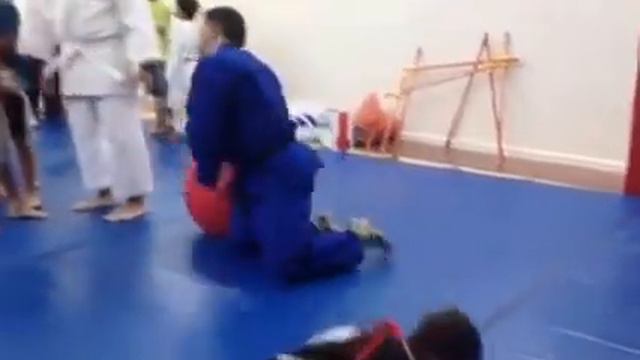 Учимся падать 2 смотреть онлайн