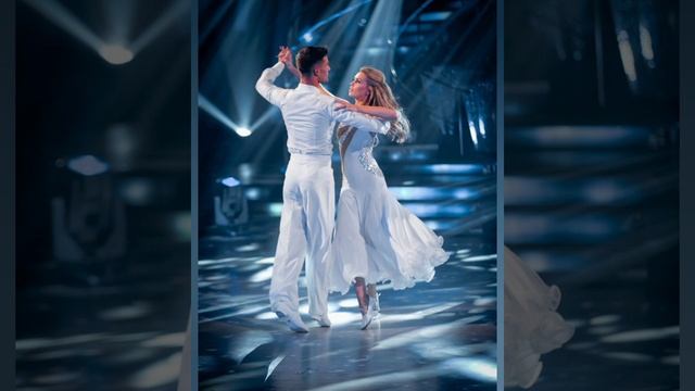 ??Уютного вечера!?#музыка #вальс #спокойнойночи #ночь