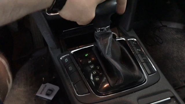 Skoda Superb механическая защита от угона. Замок на коробку передач Фортус устанавливается за 3 час