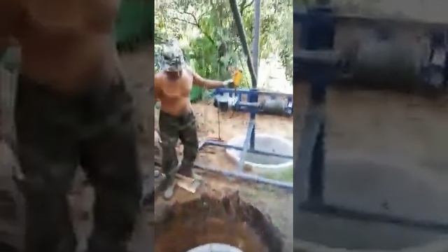 Установка ЖБИ колец Электроустановкой смотреть онлайн