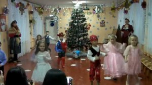 Праздник Новый год мы так ждали и хотели!