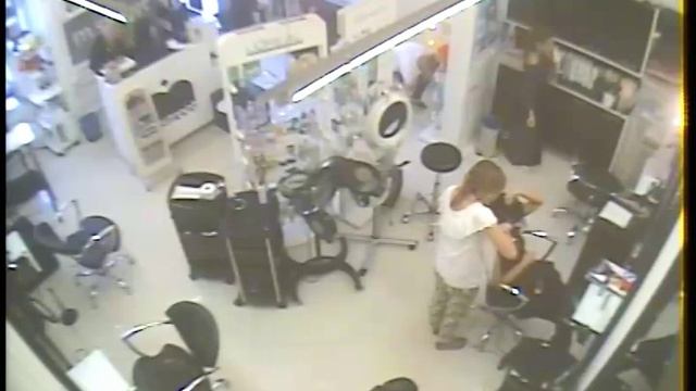 вор, украл планшет за 30 секунд, одесса май 2014, смотреть всем работникам сферы обслуживания смотреть онлайн