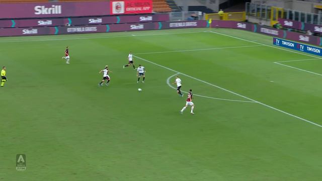 Milan 3-0 Cagliari | Zlatan Scores on Final Day Win for Milan | Serie A TIM