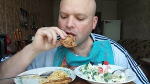 ОБЖОР Бифштексы и спагетти/мукбанг салат из овощей с майонезом