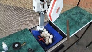 Робот для настольного тенниса