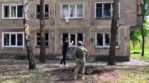 Украинские военные нанесли массированный удар по Ясиноватой в ДНР