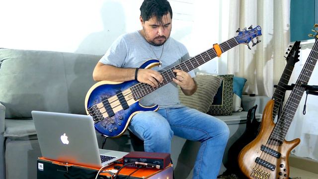 IBANEZ BTB BASS TAP смотреть онлайн