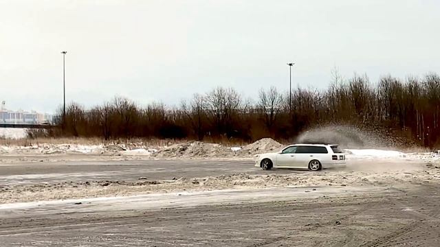 Toyota Crown Estate Athlete V - Merry Christmas Drift смотреть онлайн