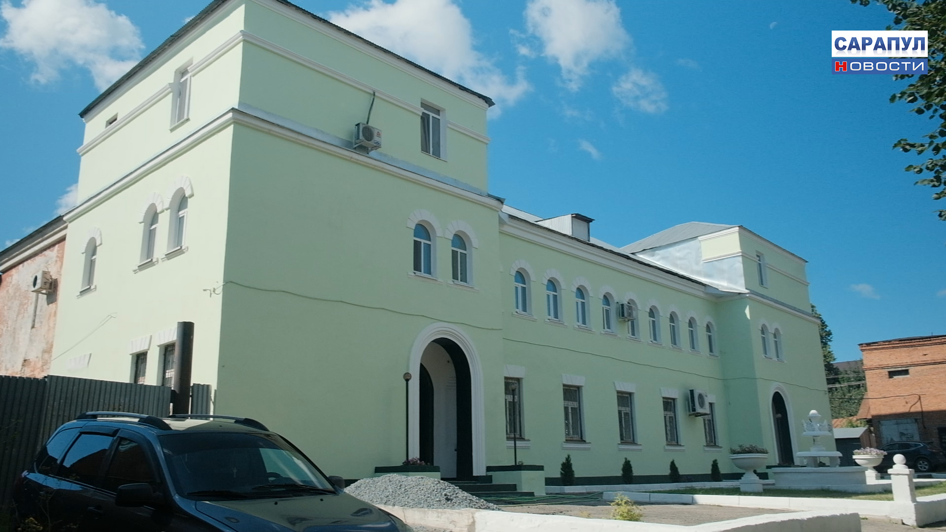 Сарапульские предприниматели благоустраивают территории