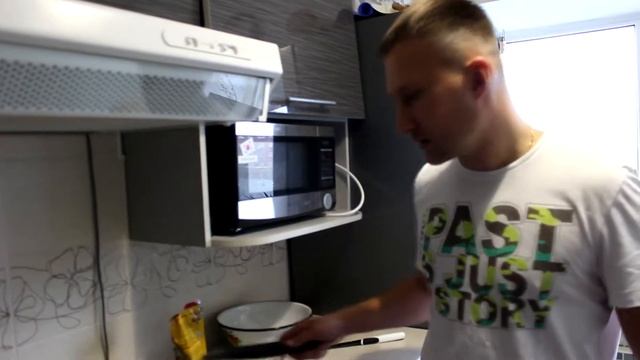 Стейк на сковороде. Легко и быстро. смотреть онлайн