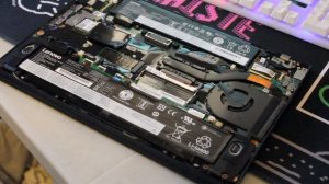 Lenovo ThinkPad T470s NVMe SSD & RAM Install + CPU Service