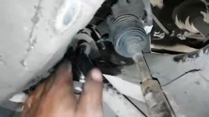 Замена передних втулок стабилизатора Toyota Carina at211
