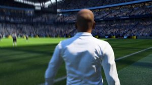 FIFA 19 - New Gameplay Features: Dynamic Tactics Trailer | PS4