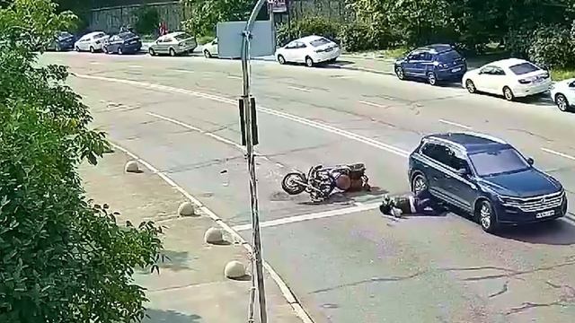 Передний или Задний тормоз. Какой Безопаснее? смотреть онлайн