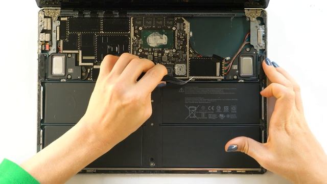 Microsoft Surface Laptop 2 Full Disassembly Teardown Guide смотреть онлайн