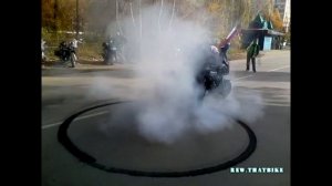 Yamaha FZX 750 exhaust sound compilation