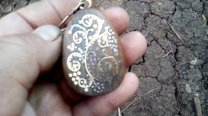 Брелок на ключи . Всечка металла в дерево . Кость .