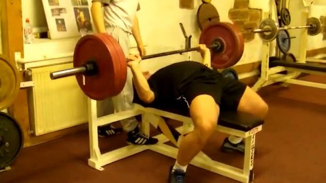 Benchpress 275 lbs / Bankdrücken 125 kg смотреть онлайн