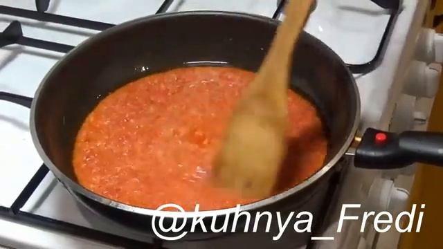 ПАСТА С ФРИКАДЕЛЬКАМИ В СЛИВОЧНО-ТОМАТНОМ СОУСЕ смотреть онлайн