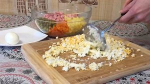 Быстро нарезка яиц