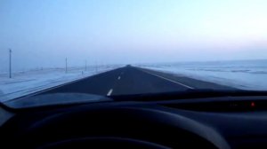 Бежит шоссе канает автострада