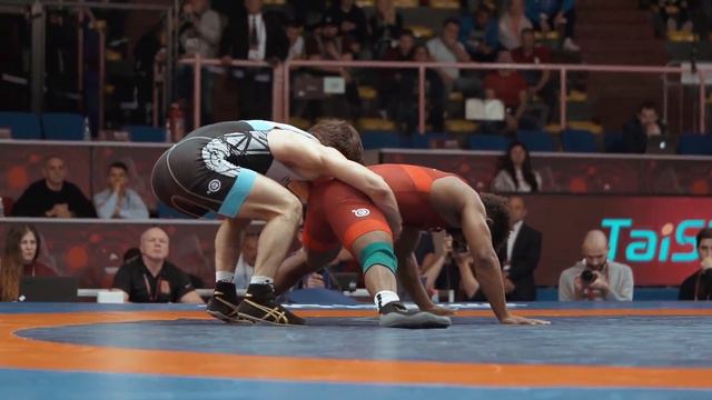 CHAMIZO (ITA) takes out DIMIRTAS (TUR) in a huge first round at the European Championships 2020 смотреть онлайн