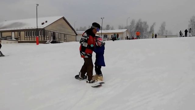 Танцы с Айсель.