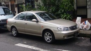 Nissan Sunny 1.6 EX