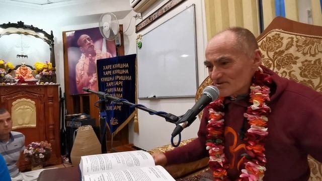 Лекция в Говардхана-пуджу от ЕМ Амала Бхакта прабху в Шривасангам мандире Николаева 14.11.2023 г.