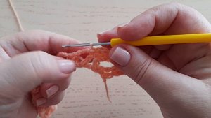 Вот так вяжем красивую розочку. Смотри и вяжи