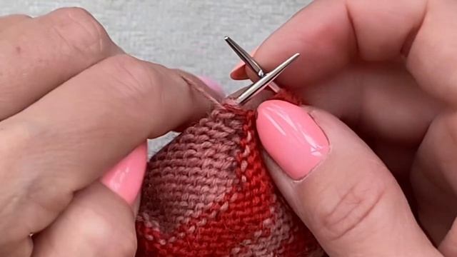 Носки спицами, часть 2 Пятка. Очки для зрения делюсь опытом. смотреть онлайн