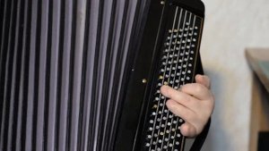 ? «Листья жёлтые» - 2. Разбор песен на баяне ноты и аккорды.