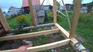 Успеть до холодов! Начал строить тёплую веранду у бани.