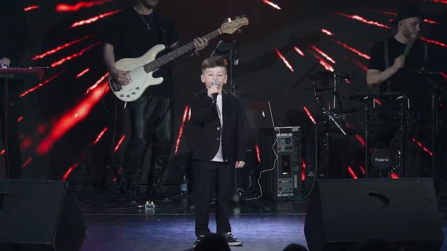 Премия "ИСКРА KIDS" 2022 - Винокуров Макс "Комета" смотреть онлайн