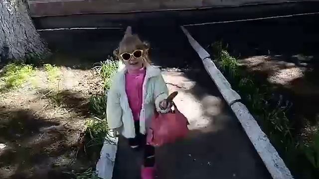 Елки в Городе и шишки смотреть онлайн