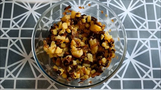 СЛОЕНЫЕ РУЛЕТЫ с Картошкой и Грибами!
