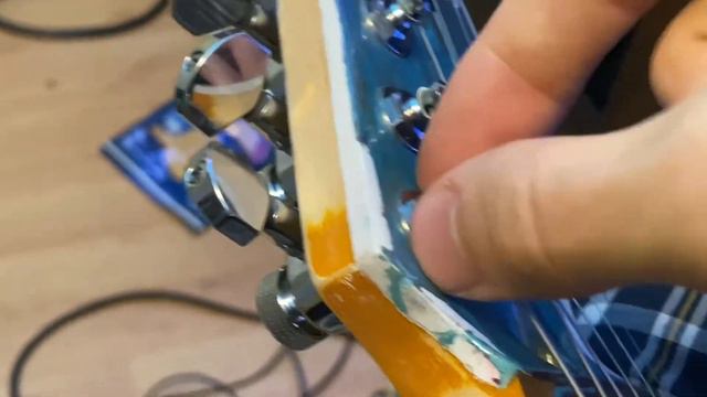 Musiclily Locking Tuners and Tusq Xl Nut First Impressions! смотреть онлайн