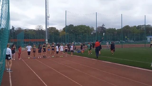 Первый день межрегиональных соревнований по лёгкой атлетике "Золотая осень" в г. Нальчике. смотреть онлайн