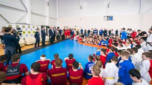 Олимпийский чемпион Александр Карелин встретился с воспитанниками ЮКИОРа