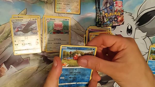 OPENING NUOVISSIMO POKEMON GO RADIANT EEVEE PREMIUM COLLECTION смотреть онлайн