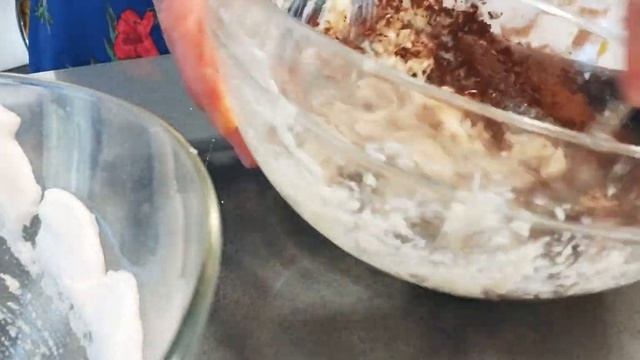 КОНФЕТЫ ИЗ КОКОСОВОЙ СТРУЖКИ СО СГУЩЁННЫМ МОЛОКОМ ВКУСНО И ОЧЕНЬ ПРОСТО! ИСПАНСКИЕ СЛАДОСТИ РЕЦЕПТЫ смотреть онлайн