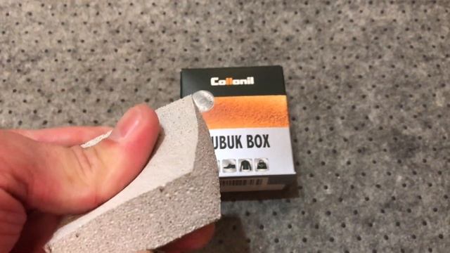 Резиновая щетка Collonil, для чистки нубука замши