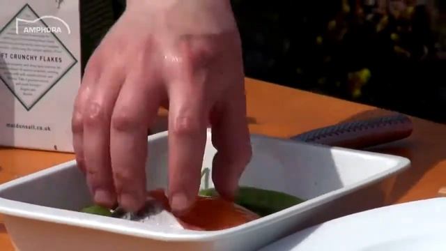 Запеченное филе лосося в кунжуте в печи Amphora смотреть онлайн