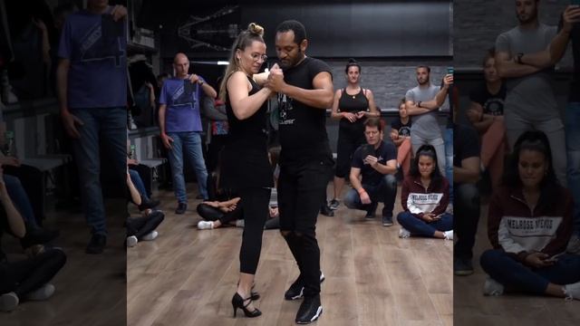 Chris Da White & Cindy - Kizomba / UrbanKiz смотреть онлайн